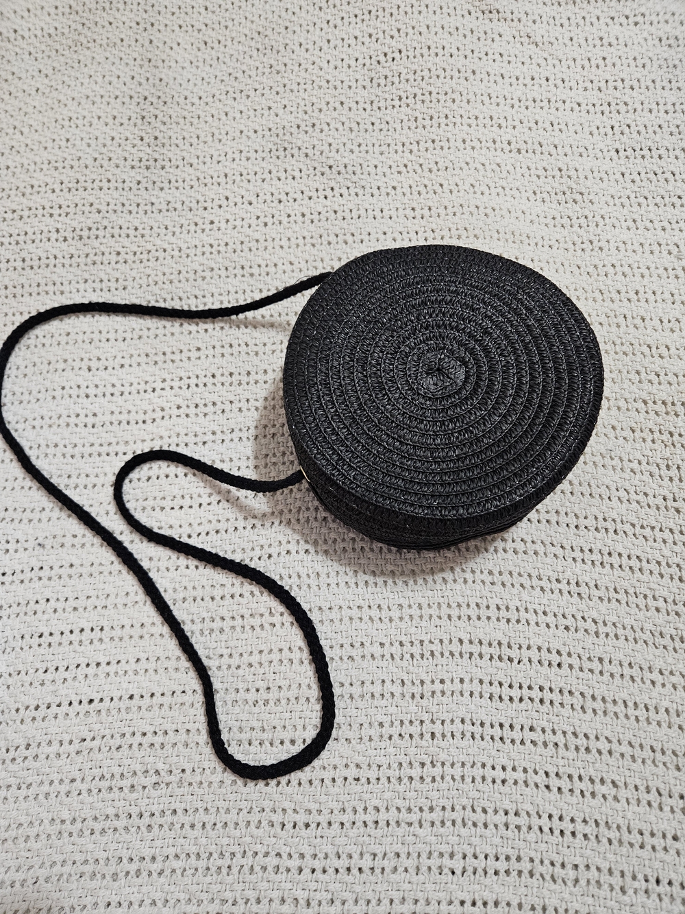 Round Black Woven Crossbody — Minimalist Everyday Bag